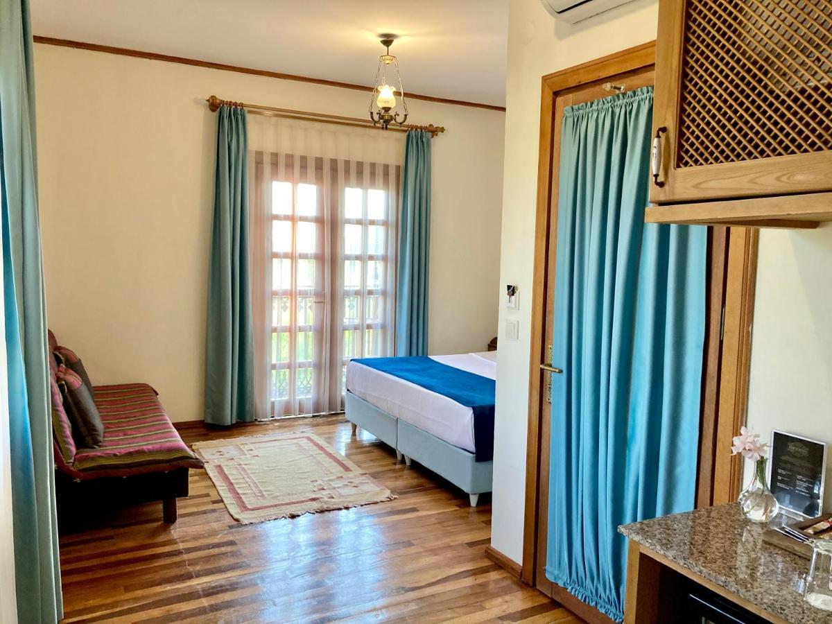 Portofino Boutique Hotel Акиака Екстериор снимка