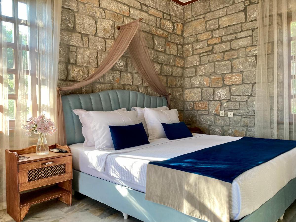 Portofino Boutique Hotel Акиака Екстериор снимка
