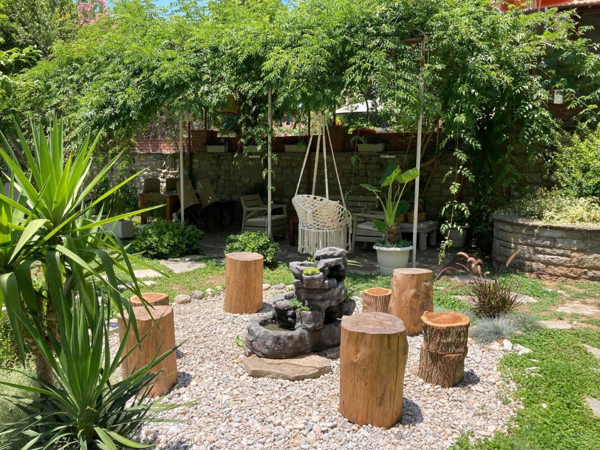 Portofino Boutique Hotel Акиака Екстериор снимка