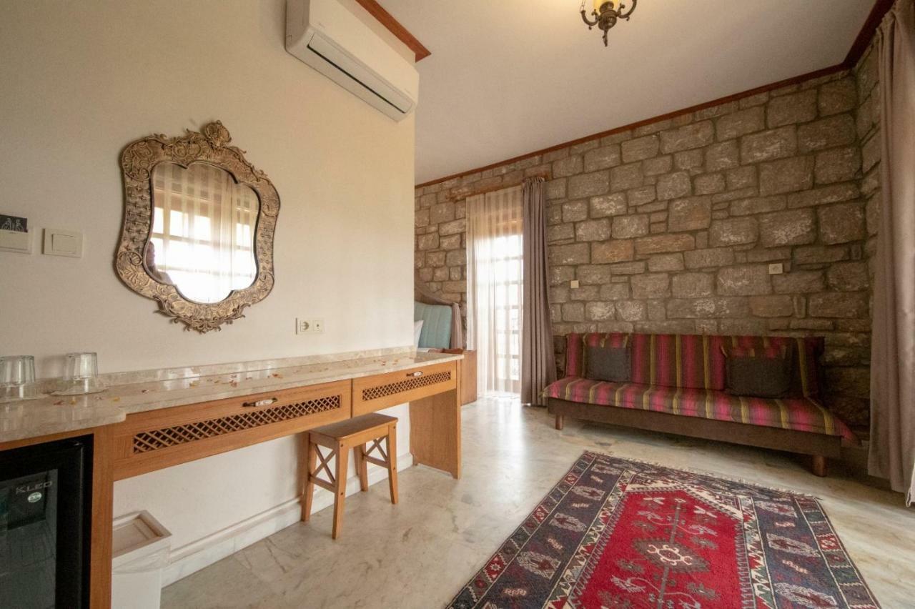 Portofino Boutique Hotel Акиака Екстериор снимка